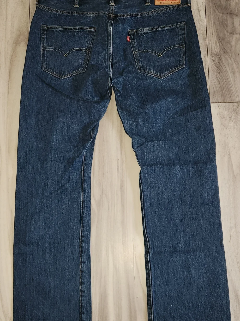 Classic Levi's 501 Dark Wash  Straight Leg Jeans W38